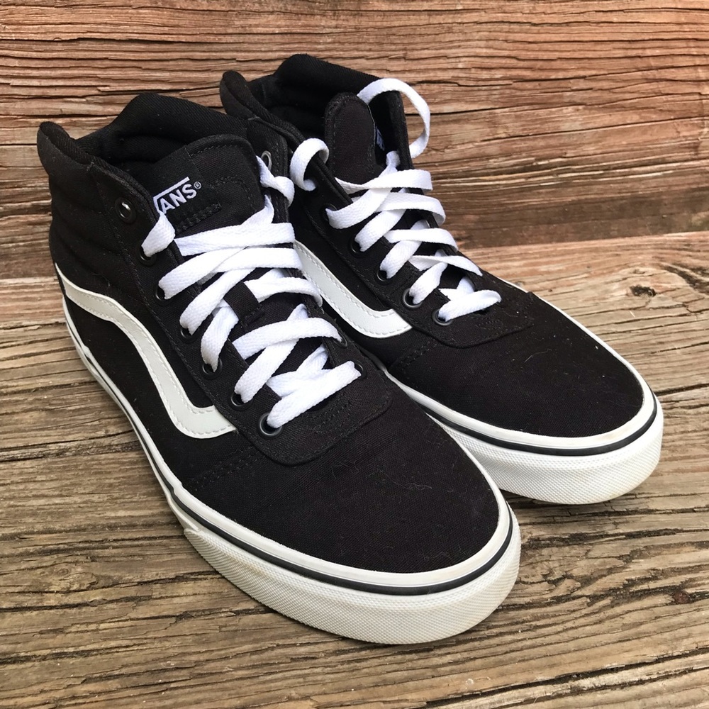 Vans 7.5 ward high top sneaker